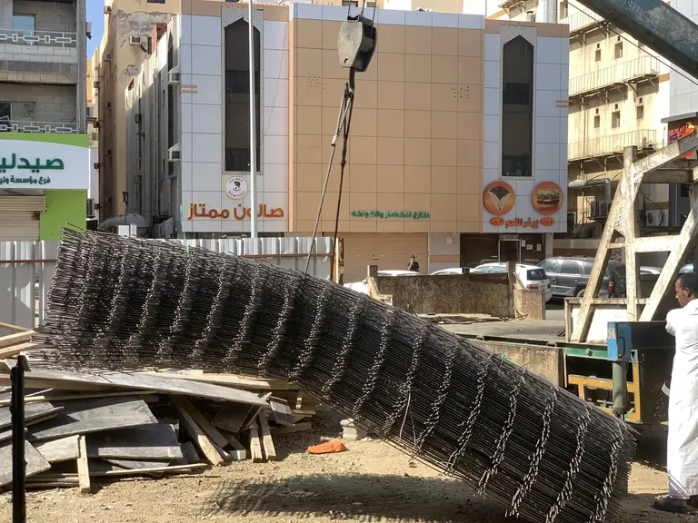ربطات حديد تسليح مرتبة